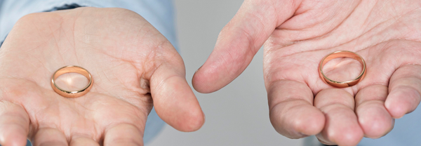 7 hypoallergene Eheringe, die ideal für empfindliche Haut sind - Header image