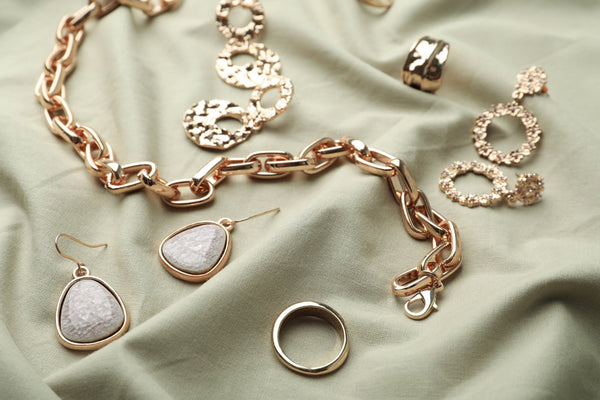 Schmucktrends 2025: Alles, was Sie wissen müssen, um modisch zu bleiben